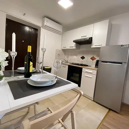 Apartman Hana U Blizini Automotodroma Grobnik I Kostrenski Plaza Kostrena Exterior photo